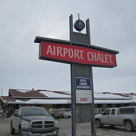 Airport Chalet Whitehorse Buitenkant foto